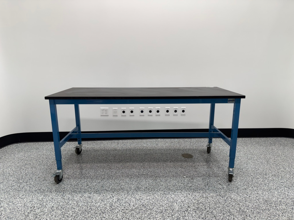 Image of Bench-Tek 6' Laboratory Bench